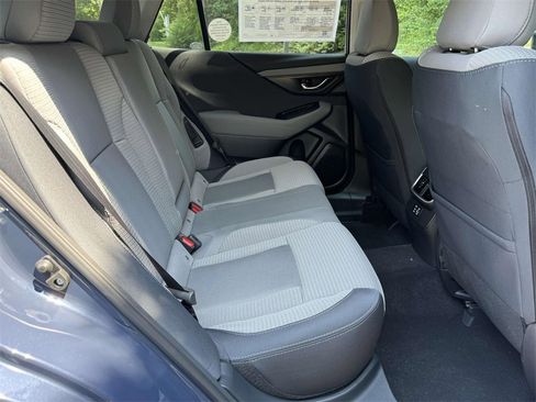 Certified 2025 Subaru Outback Premium image 11