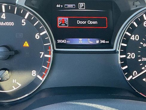 Certified 2020 Nissan Pathfinder SL image 15