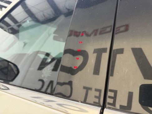 Used 2021 Ford Expedition Max XLT RWD image 3