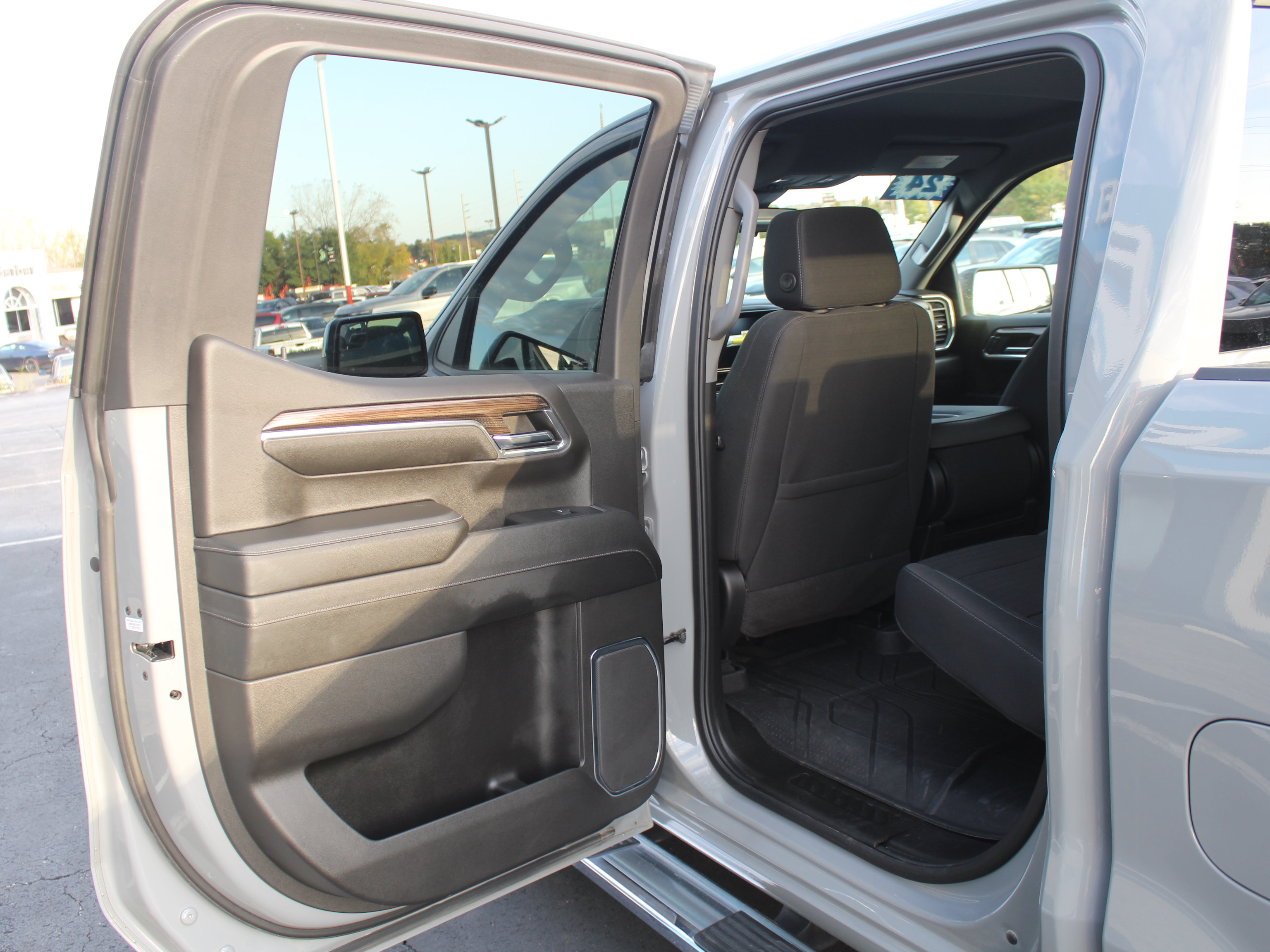 Used 2024 Chevrolet Silverado 1500 RST w/ Protection Package AWD/4WD image 21