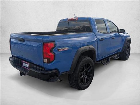 Used 2025 Chevrolet Colorado Trail Boss AWD/4WD image 5