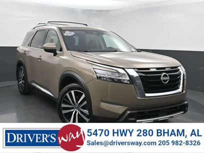 Used 2024 Nissan Pathfinder Platinum