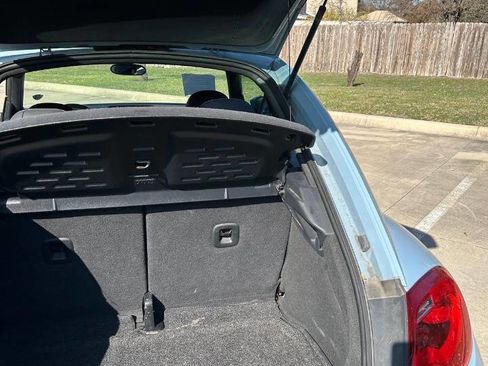 Used 2013 Volkswagen Beetle 2.5 image 41