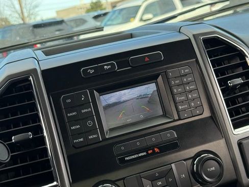 Certified 2016 Ford F150 XLT w/ Equipment Group 301A Mid image 4