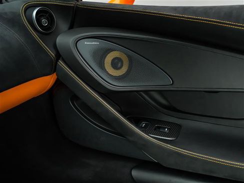 Used 2017 McLaren 570S image 33