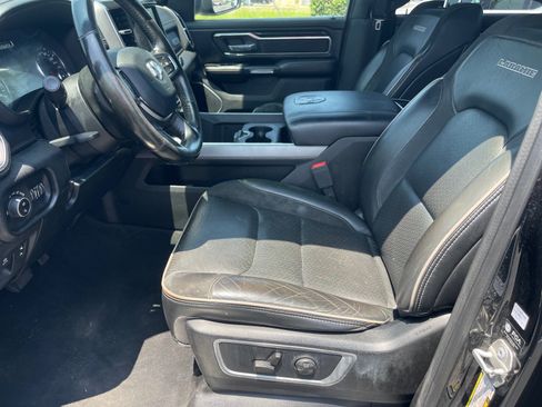 Used 2021 RAM 1500 Laramie w/ Sport Appearance Package AWD/4WD image 10