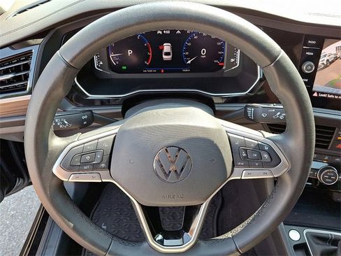 Certified 2024 Volkswagen Jetta SEL image 20