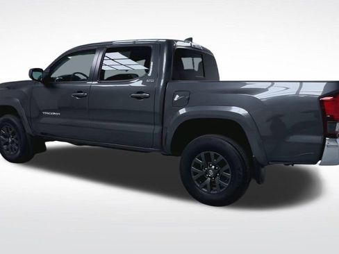 Certified 2023 Toyota Tacoma SR5 AWD/4WD image 21