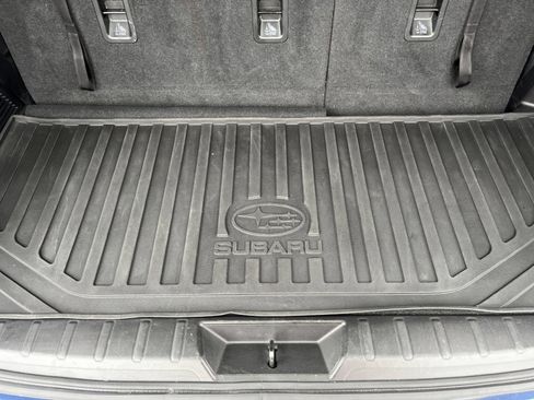 Used 2022 Subaru Ascent Premium w/ Convenience Package image 11