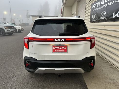 New 2026 Kia Seltos SX w/ SX Sunroof Package image 5
