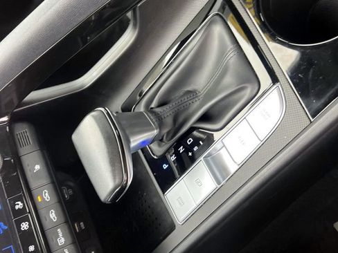 Certified 2023 Hyundai Elantra SEL w/ Convenience Package image 18