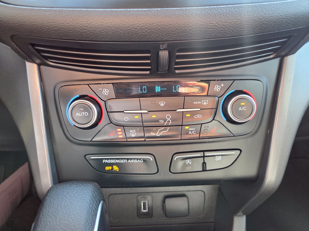 Used 2018 Ford Escape SE AWD/4WD image 17