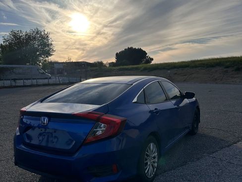 Used 2018 Honda Civic LX image 5