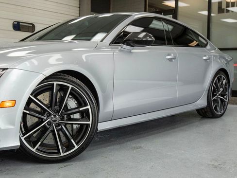 Used 2018 Audi RS 7 Performance w/ Cold Weather Package image 17