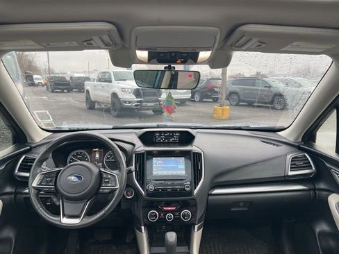 Used 2020 Subaru Forester Premium image 10