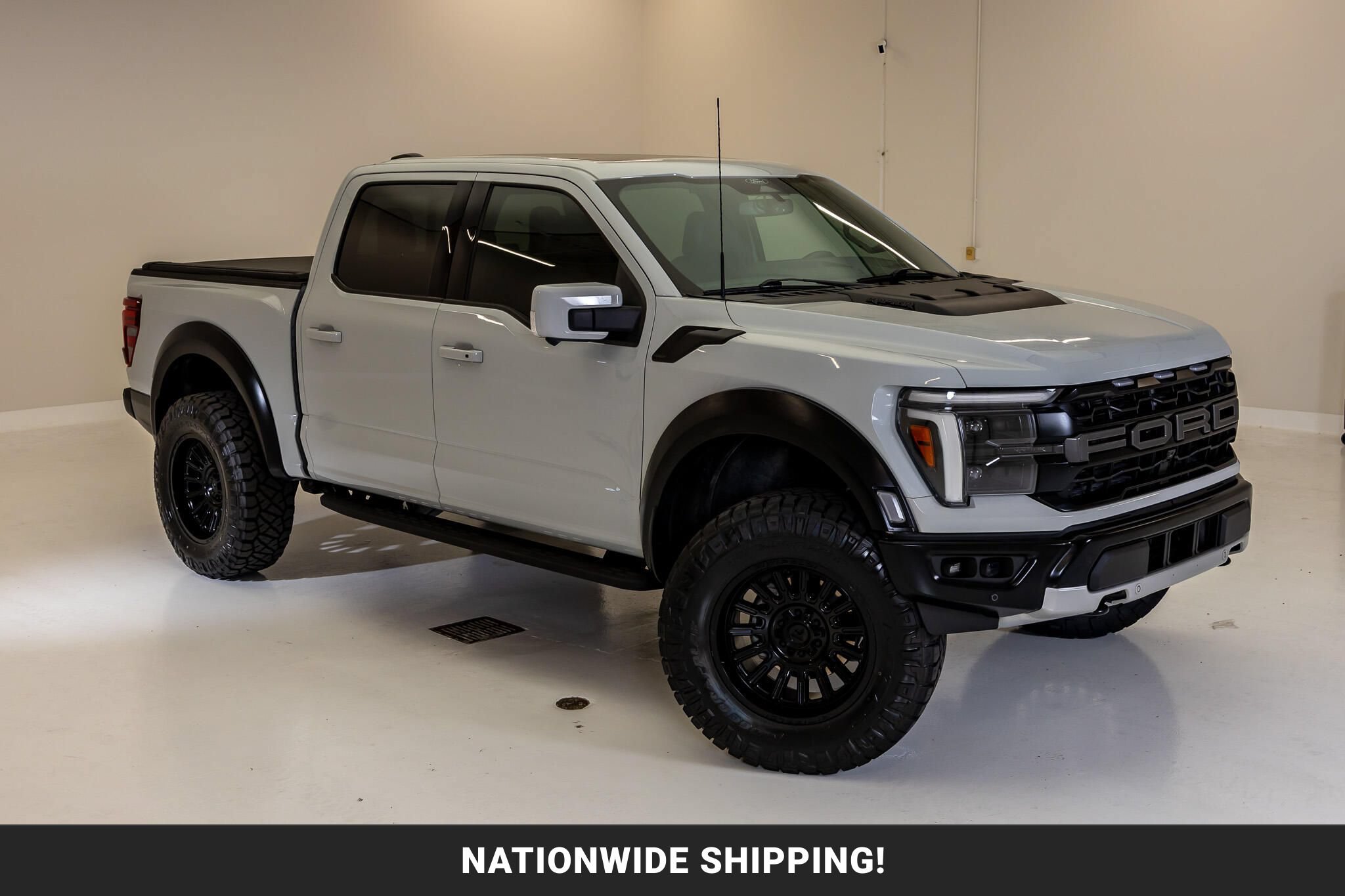 Used 2024 Ford F150 Raptor AWD/4WD image 1