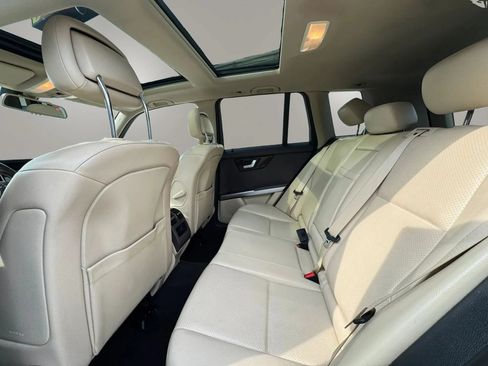 Used 2015 Mercedes-Benz GLK 350 4MATIC image 13
