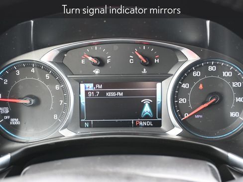 Used 2018 Chevrolet Equinox Premier image 16