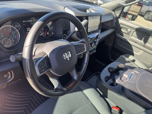 Used 2024 RAM 3500 Tradesman w/ Towing Technology Group image 12