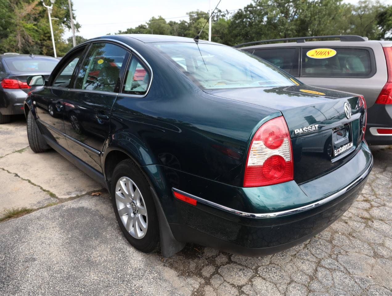 Used 2002 Volkswagen Passat GLS FWD image 8