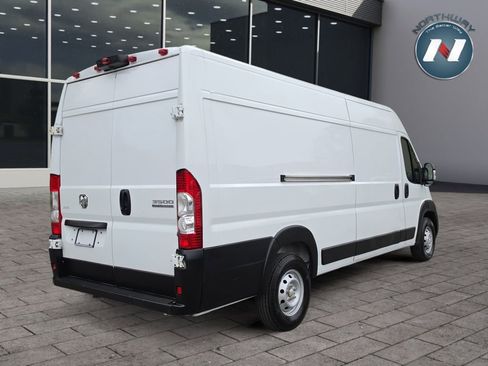 Used 2023 RAM ProMaster 3500 w/ Driver Convenience Group FWD image 5