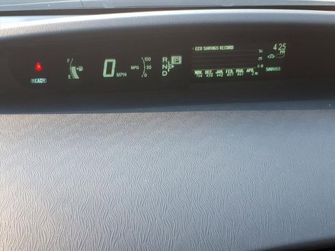 Used 2014 Toyota Prius One image 15