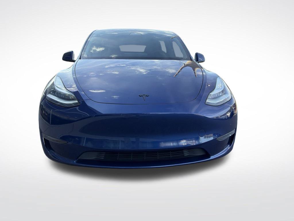 Used 2022 Tesla Model Y Long Range AWD/4WD image 3