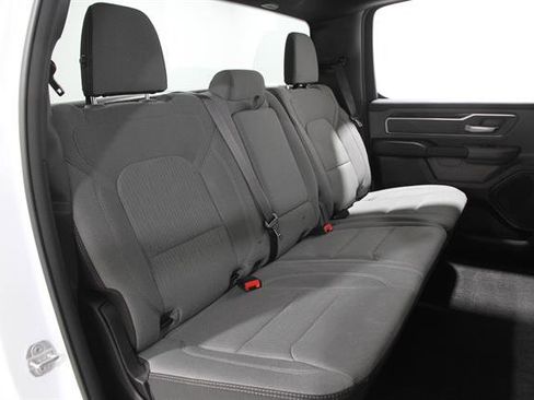Used 2022 RAM 1500 Big Horn AWD/4WD image 17