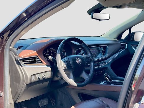 Used 2020 Buick Enclave Avenir w/ Avenir Technology Package FWD image 9