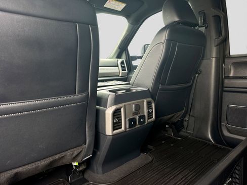 Certified 2022 Ford F250 Lariat w/ Tremor Off-Road Package image 40