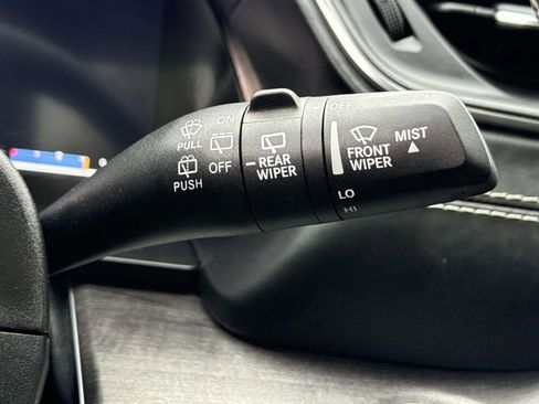 Used 2023 Jeep Grand Cherokee L Overland w/ Luxury Tech Group IV image 28