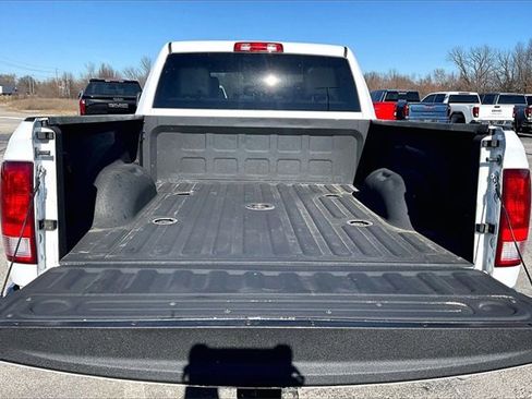 Used 2017 RAM 2500 Tradesman w/ Chrome Appearance Group image 7