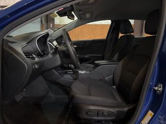Used 2023 Chevrolet Malibu LT video 2