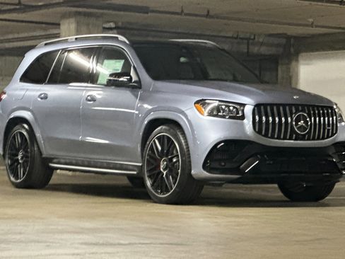 New 2025 Mercedes-Benz GLS 63 AMG 4MATIC image 6