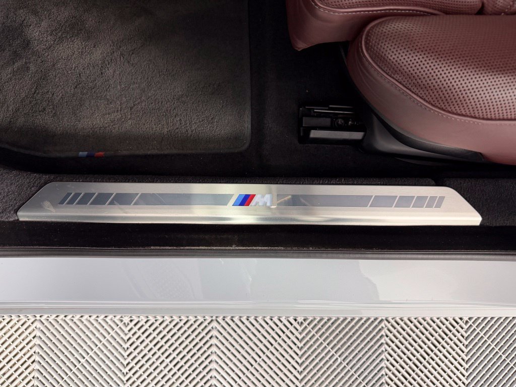 Used 2023 BMW 740i w/ Executive Package RWD image 19
