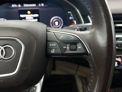 Used 2018 Audi Q7 3.0T Prestige w/ Prestige Package AWD/4WD image 7