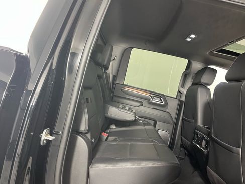 Used 2025 GMC Sierra 3500 Denali w/ Denali Reserve Package image 30
