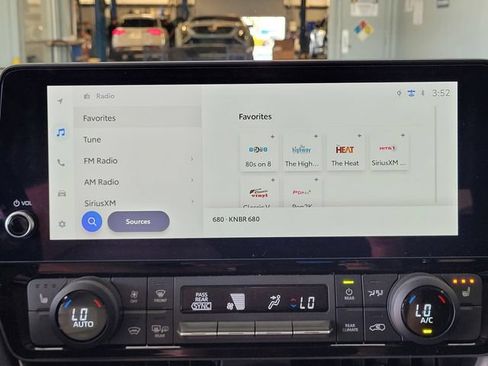Used 2026 Toyota Grand Highlander AWD Hybrid image 20