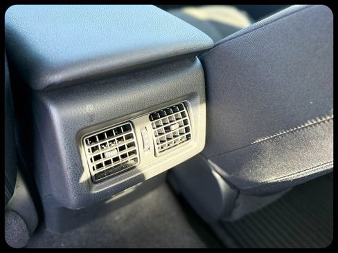 Used 2025 Toyota Camry LE FWD image 18