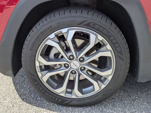 Used 2020 GMC Terrain SLT w/ Preferred Package FWD image 9