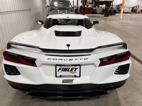 Used 2024 Chevrolet Corvette Stingray Premium Conv w/ Z51 Performance Package RWD image 10