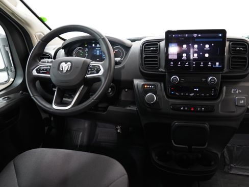 Used 2024 RAM ProMaster 3500 w/ Delivery Van Package image 13