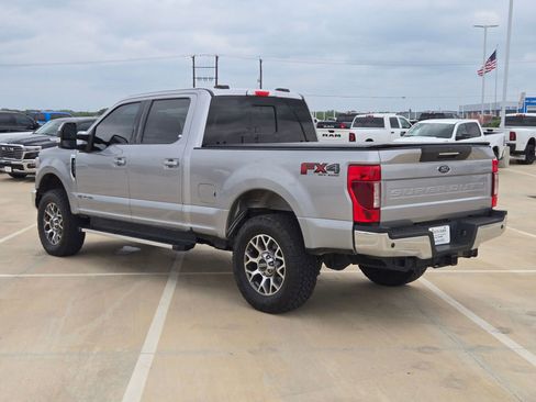 Used 2022 Ford F250 Lariat w/ Lariat Ultimate Package AWD/4WD image 5
