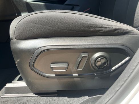 Used 2023 Jeep Grand Cherokee Laredo w/ Trailer Tow Prep Group (B) image 15