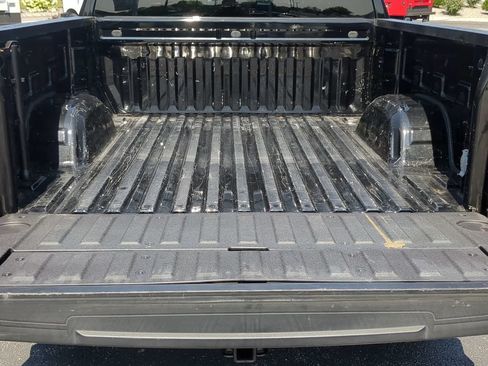 Used 2021 Chevrolet Silverado 1500 Custom AWD/4WD image 5