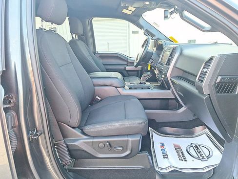 Used 2019 Ford F150 XLT w/ Equipment Group 302A Luxury AWD/4WD image 21