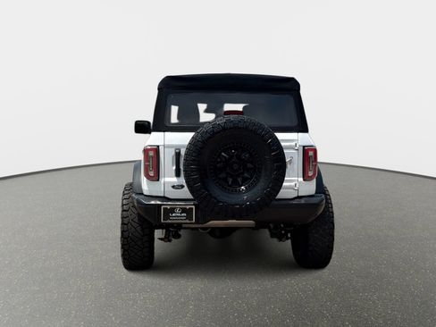 Used 2023 Ford Bronco Badlands AWD/4WD image 4
