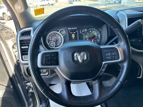 Used 2020 RAM 3500 Big Horn w/ Level 1 Equipment Group AWD/4WD image 18