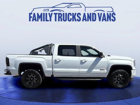 Used 2018 GMC Sierra 1500 SLT w/ All Terrain X Package AWD/4WD image 6