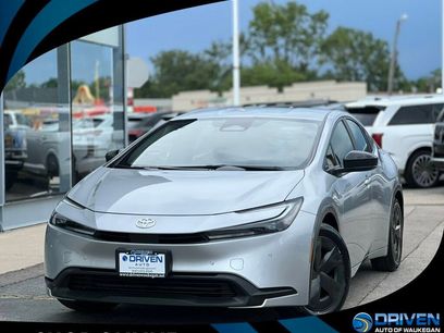 Used 2025 Toyota Prius LE